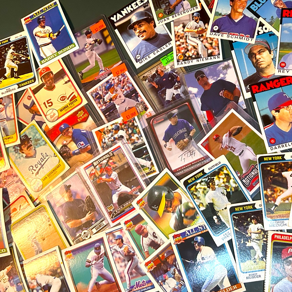 200 Baseball Cards Lot – Vintage to Modern Grab Bag – Mixed Teams & Players